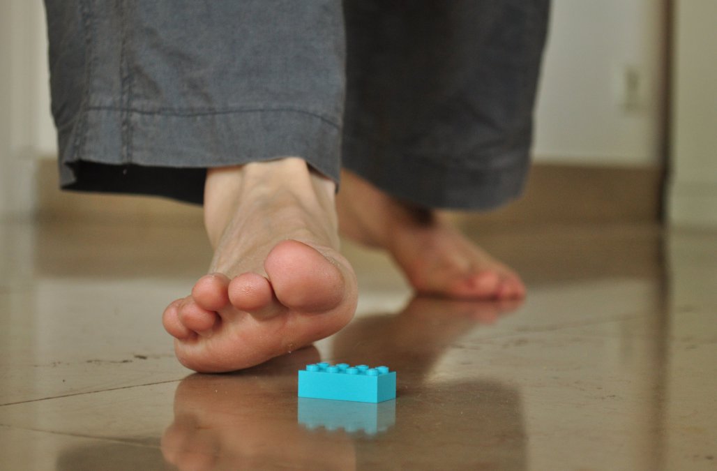 stepping on lego go mommy